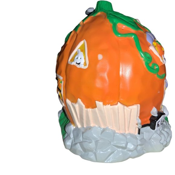 Halloween Candy shop haunted house Lighted - Picture 8 of 9